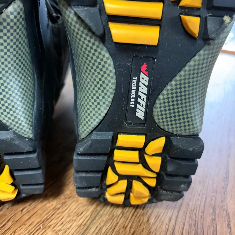 Ski-Doo Hybrid Womens Snowmobile Boots Charcoal Gray Black Size 7 snow boots
